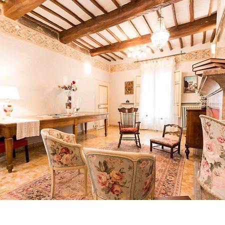 Casa Fiorita Panzió Sant'Enea Kültér fotó
