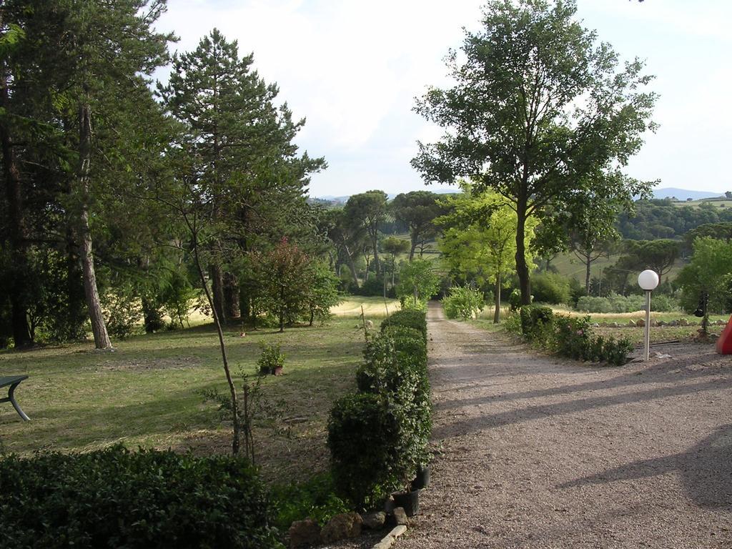 Casa Fiorita Panzió Sant'Enea Kültér fotó