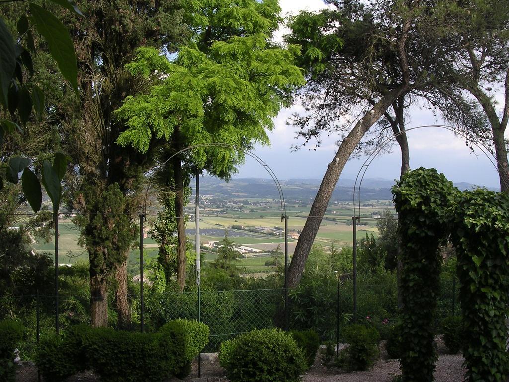 Casa Fiorita Panzió Sant'Enea Kültér fotó